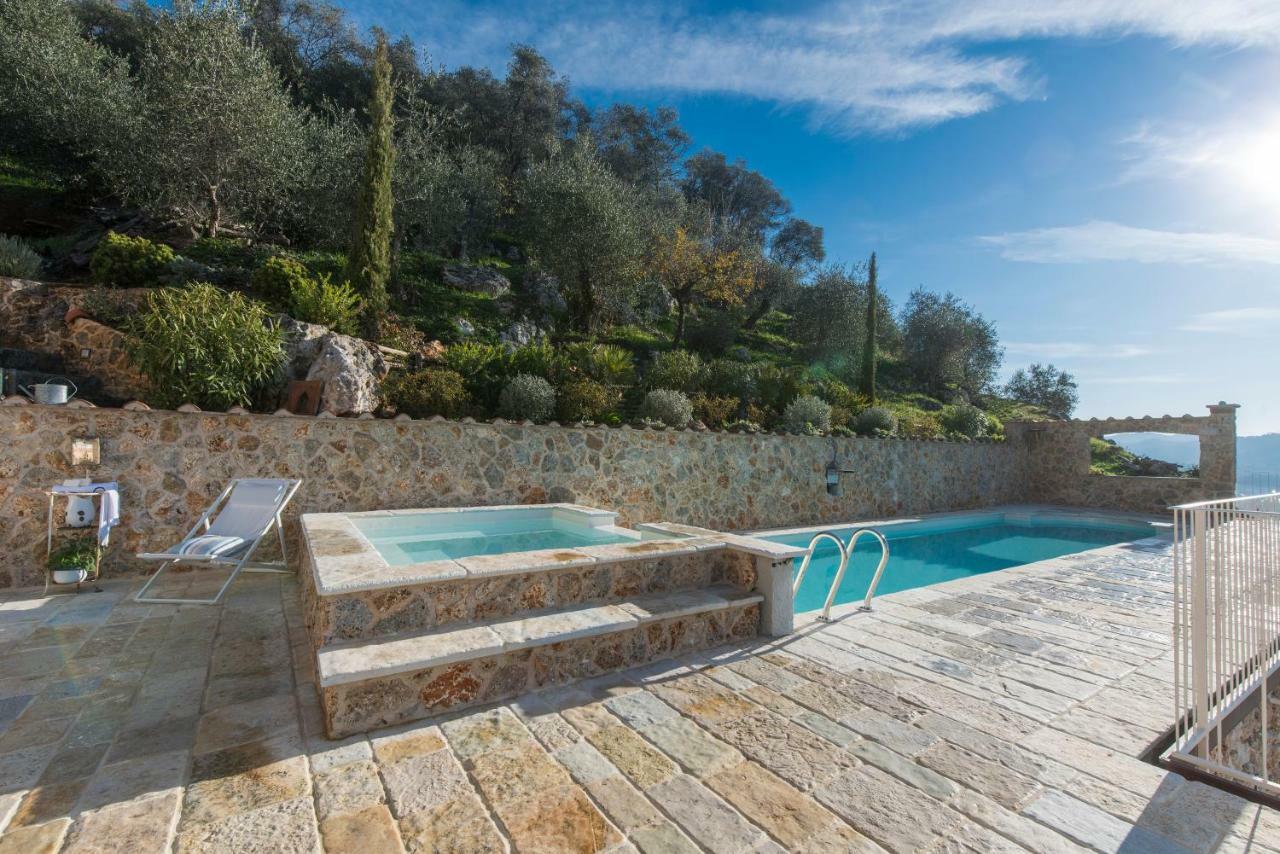 Charming Farmhouse In The Hills, Private Pool, Sea View, Dream Panorama Camaiore Dış mekan fotoğraf